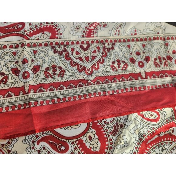 Red & Cream Paisley Square Scarf 100% Polyester 34"x34" Silk-Like Accent Versati - Picture 10 of 10